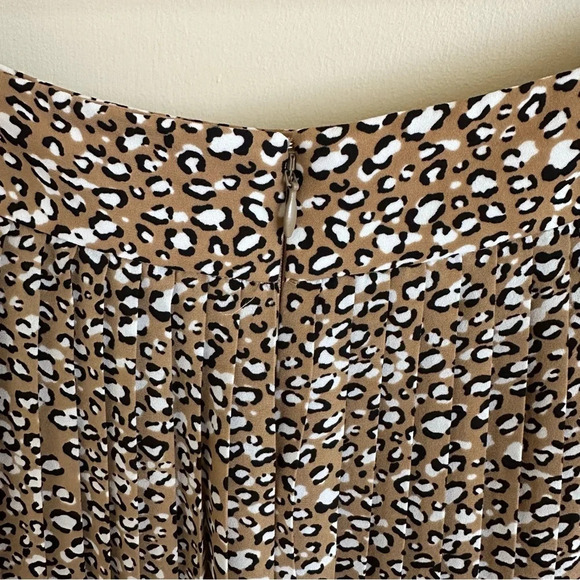 J Crew Factory size 4 Leopard Print Pleated Midi Skirt Lined Career Church Work - Picture 5 of 6